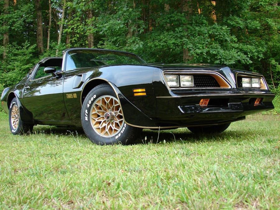  Pontiac Firebird Trans Am Bandit 1977 года  (фото 21 из 29)